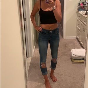 AMERICAN EAGLE DISTRESSED RIPPED CUT OFF JEANS